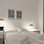Free Parking & 2 Bedrooms