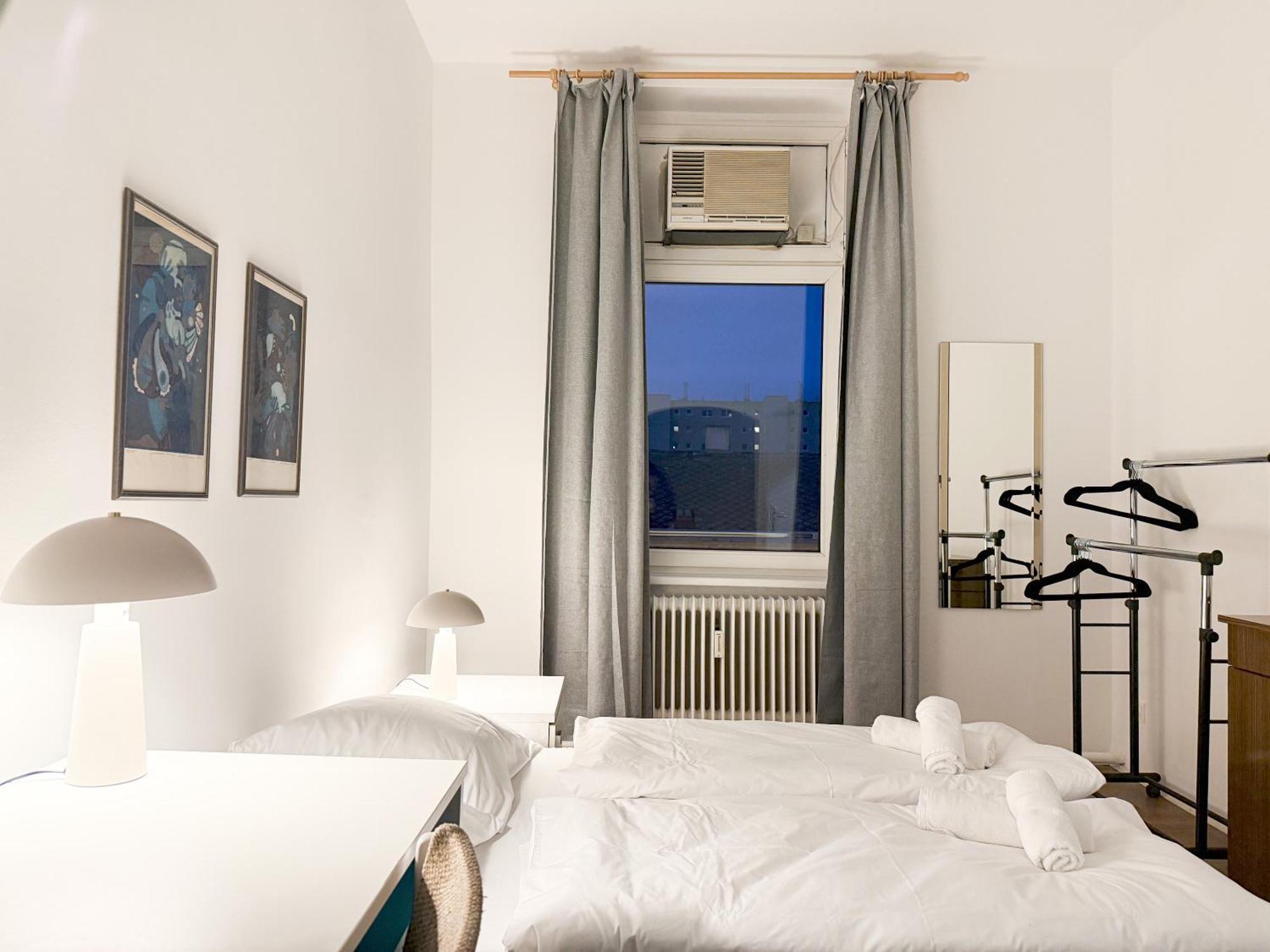 Apartment Free Parking & 2 Bedrooms Wien